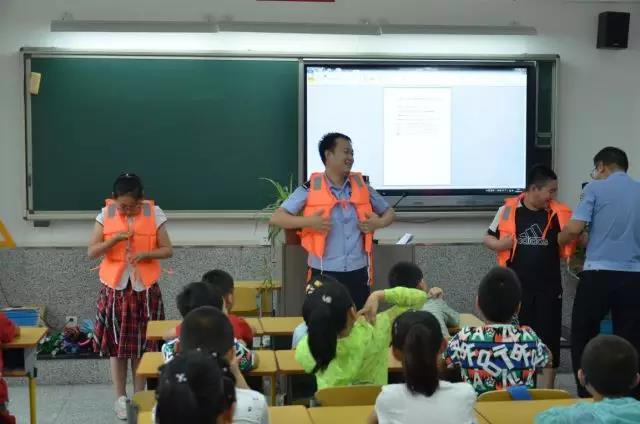 互相竞争学