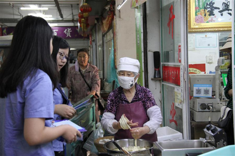 辽河检察深入边远矿区农贸市场进行扫黑除恶专项斗争宣传_编辑