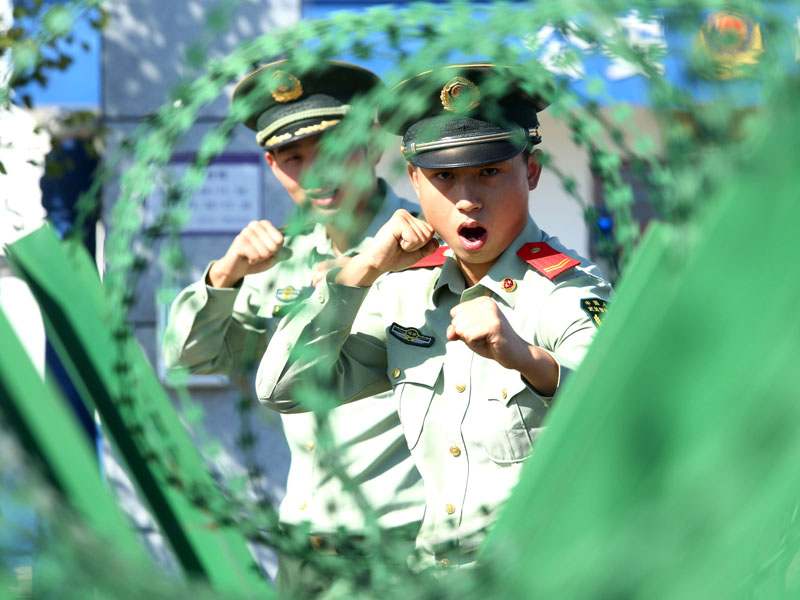 每一次训练都让官兵格外认真刻苦