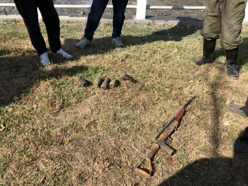 被捞上来的枪弹