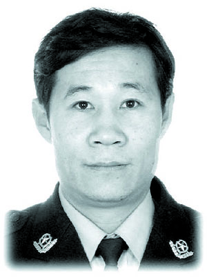 陈强