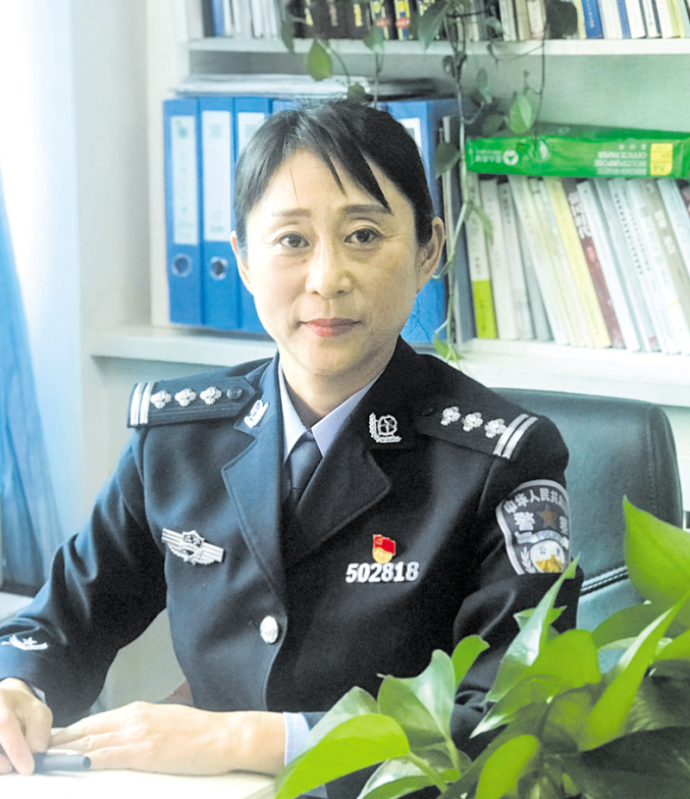 史玉婷_编辑_编辑