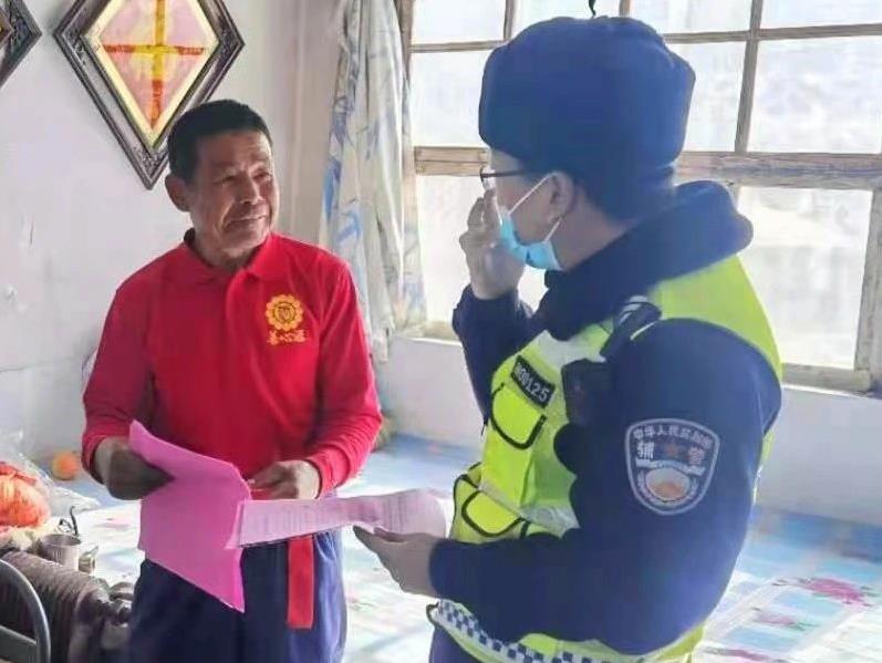 美丽乡村行奏响春运 (1)