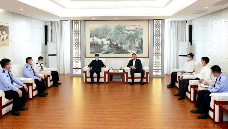 会见现场