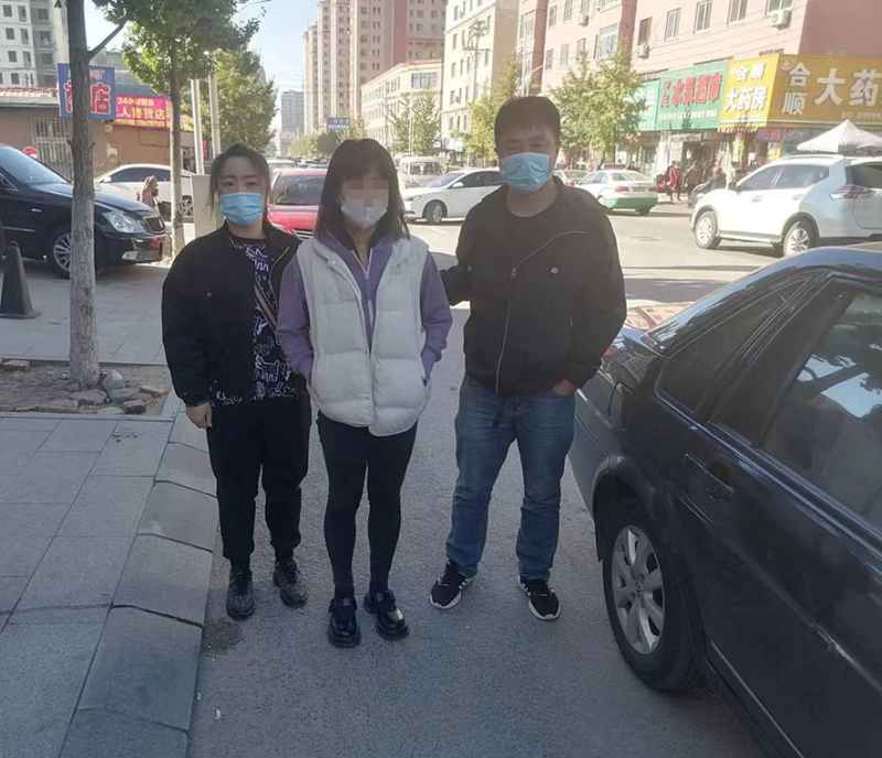 侦查人员将嫌疑人抓获