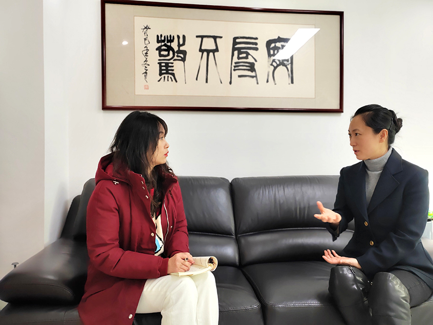 马宁接受记者采访