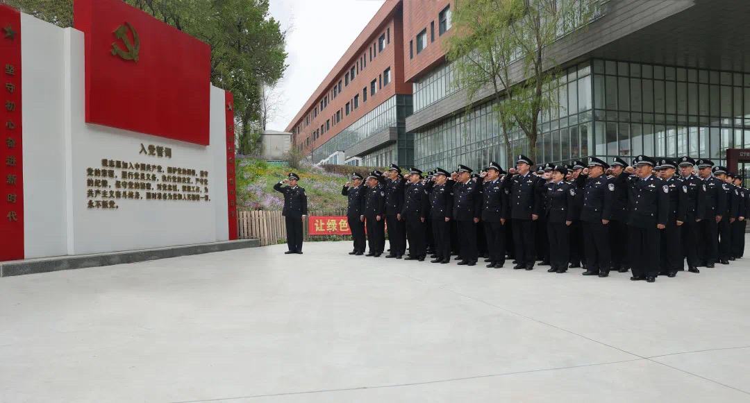 图片新闻