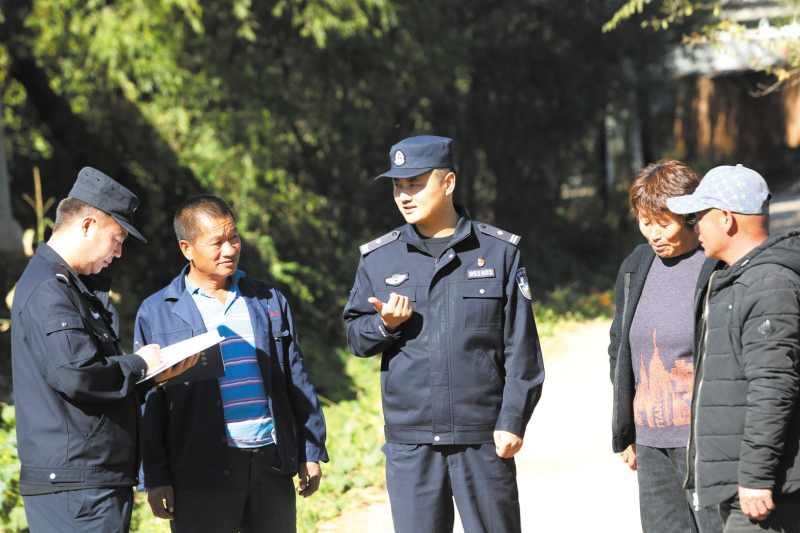 辖区每一起矛盾纠纷，民警都会及时、耐心化解。