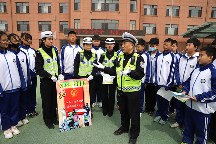 图片新闻