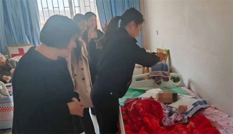 绥中公安小孩办证_看图王