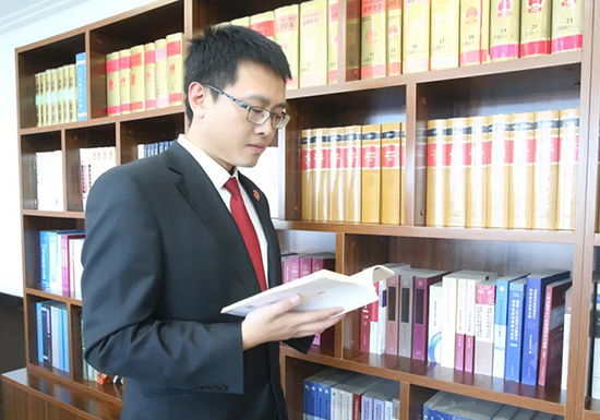 于学伟