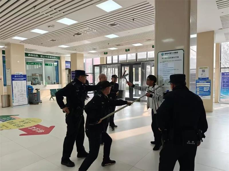 杨杖子分局