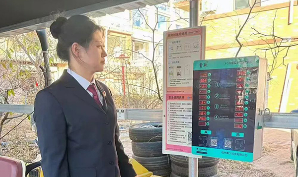 检察官到小区回访