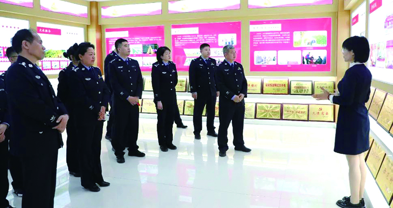 辽西新康监狱组织青年民警前往建平县小平房村进行研学