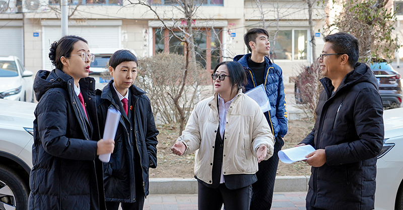 专项调解团队在调解中1