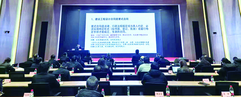 和平区法院送法进企业，授课现场图片（电子屏上企业信息一定要打码哈！）