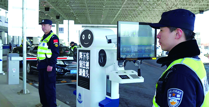 智能机器人摄像头快速捕捉人车信息 拷贝